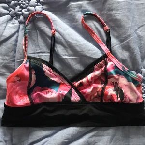 RESERVED lululemon sports bra